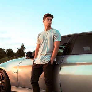 Meet your Posher, Brandon